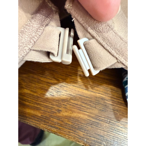 SPANX Bra size 38B Bra-Llelujah! Spanx Smooth Front-Closure Bra 38B Cafe NWOT - Picture 6 of 6